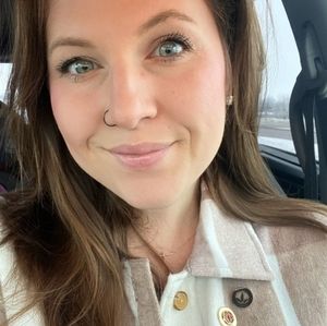 Meet your Posher, Amy